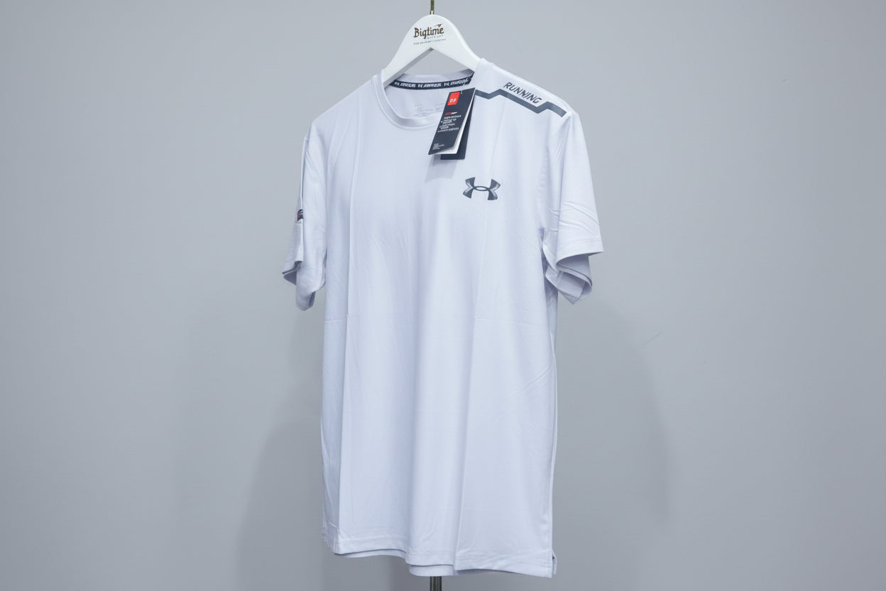 Under Armour Tshirt